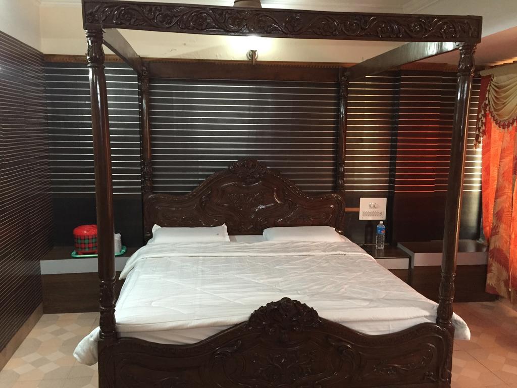 Hotel Swastik Jammu Habitación foto